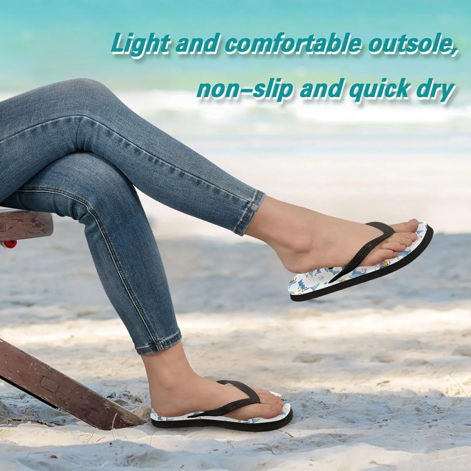 ALAZA Doodle Blue Shark Flip Flops for Women Fashion Beach Slippers Comfort Mens Flip Flops Non-Slip Rubber Shower Slippers Sandal for Hotel Travel Sport,XS
