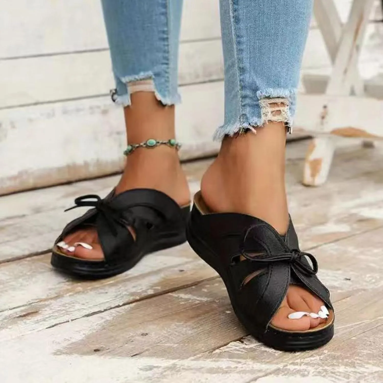 AMDBEL Summer Sandals for Women 2024 Trendy Women's Beach Sandals Hollow Casual Slippers Flat Shoes Retro Sandals Wedge Shoes