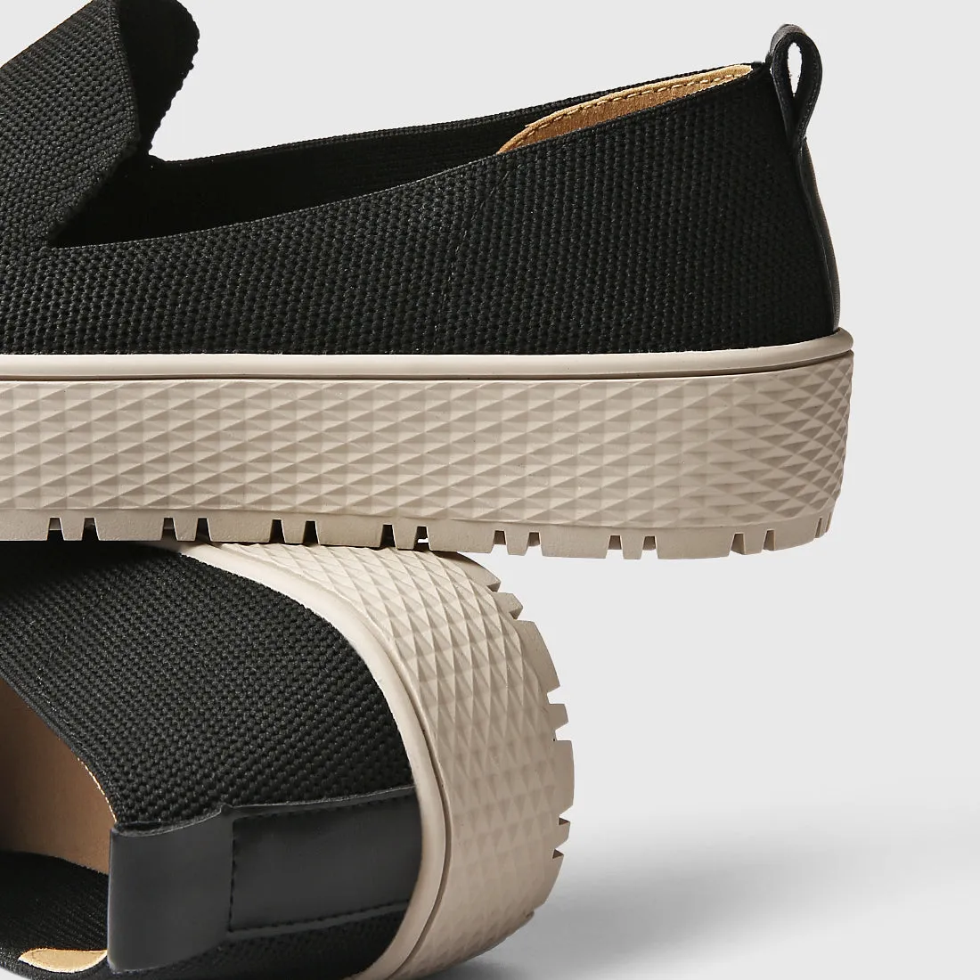 binfenxie- Women Minimalist Slip-On Casual Sneakers