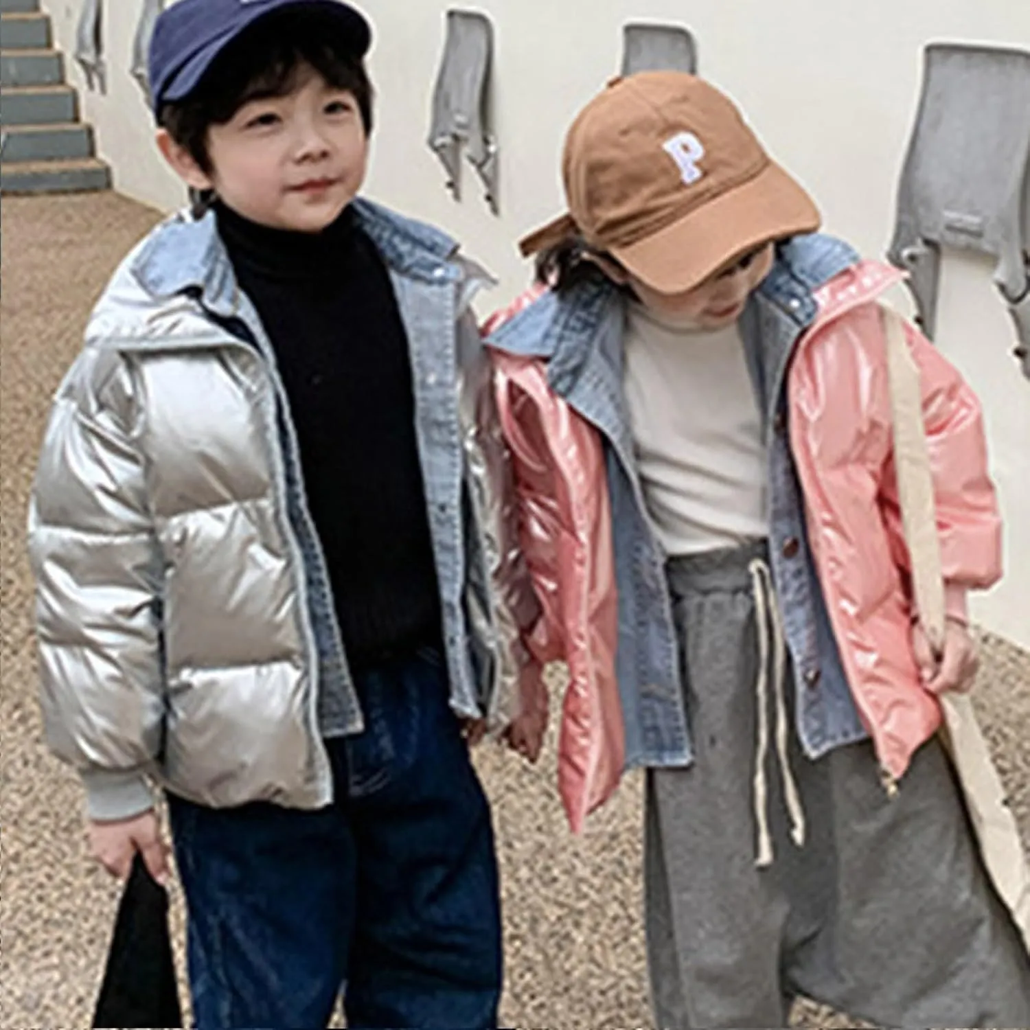 Boys Girls Metallic Puffer Jacket Kids Winter Coat Light Quilted Bubble Jacket Waterproof Insulated Shiny Down Coat