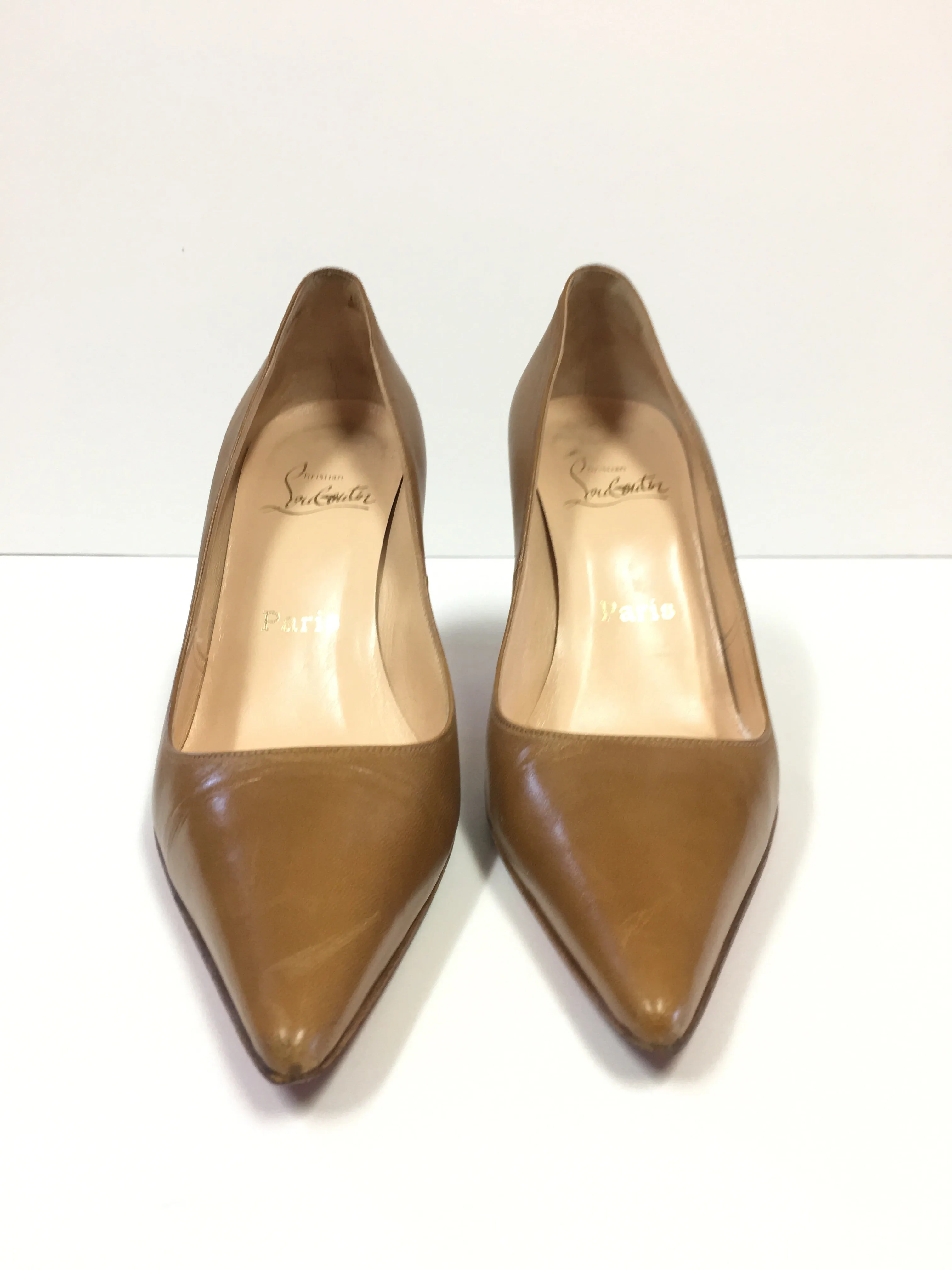 CHRISTIAN LOUBOUTIN LEATHER POINTED RED SOLE PUMPS SIZE 38