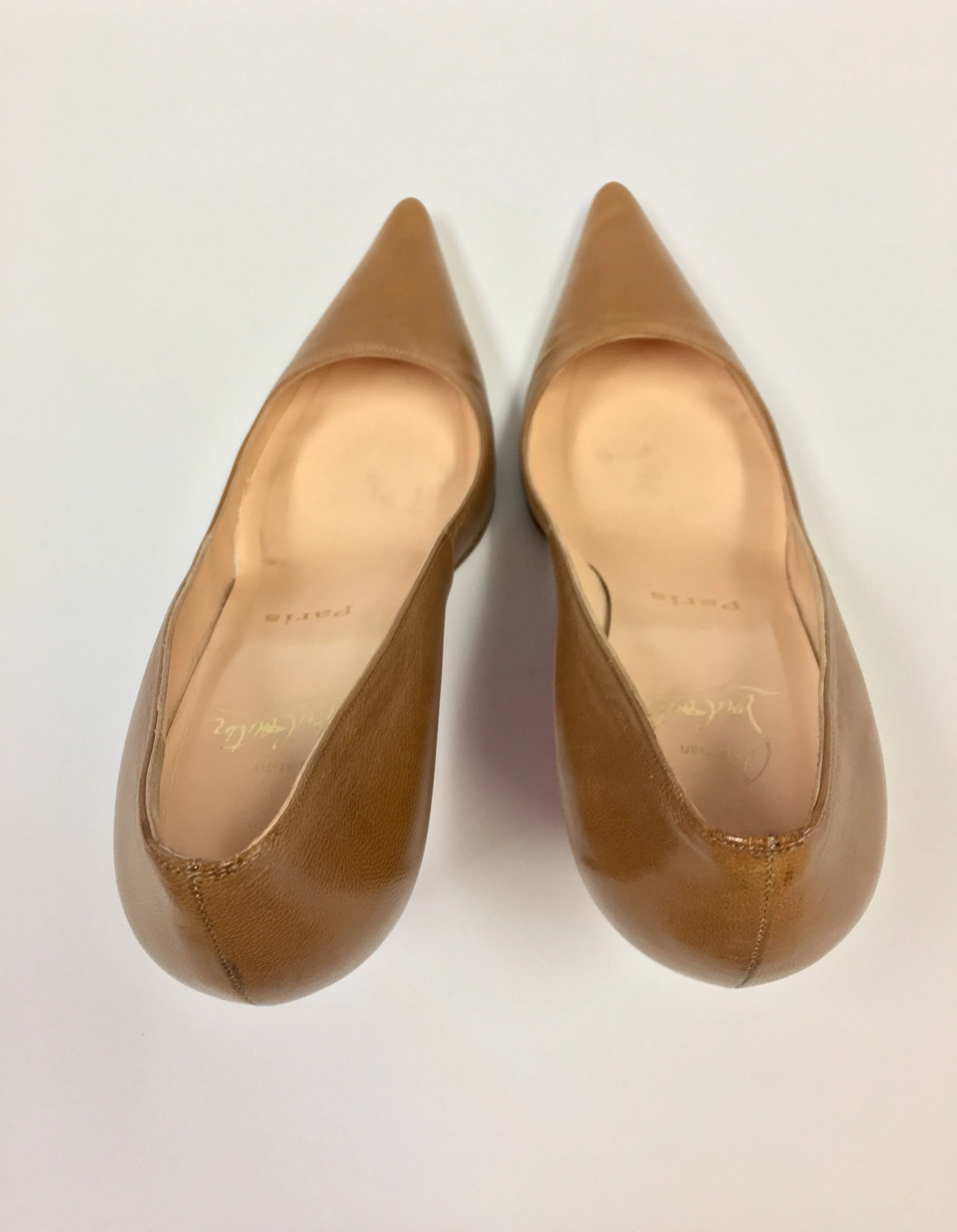 CHRISTIAN LOUBOUTIN LEATHER POINTED RED SOLE PUMPS SIZE 38