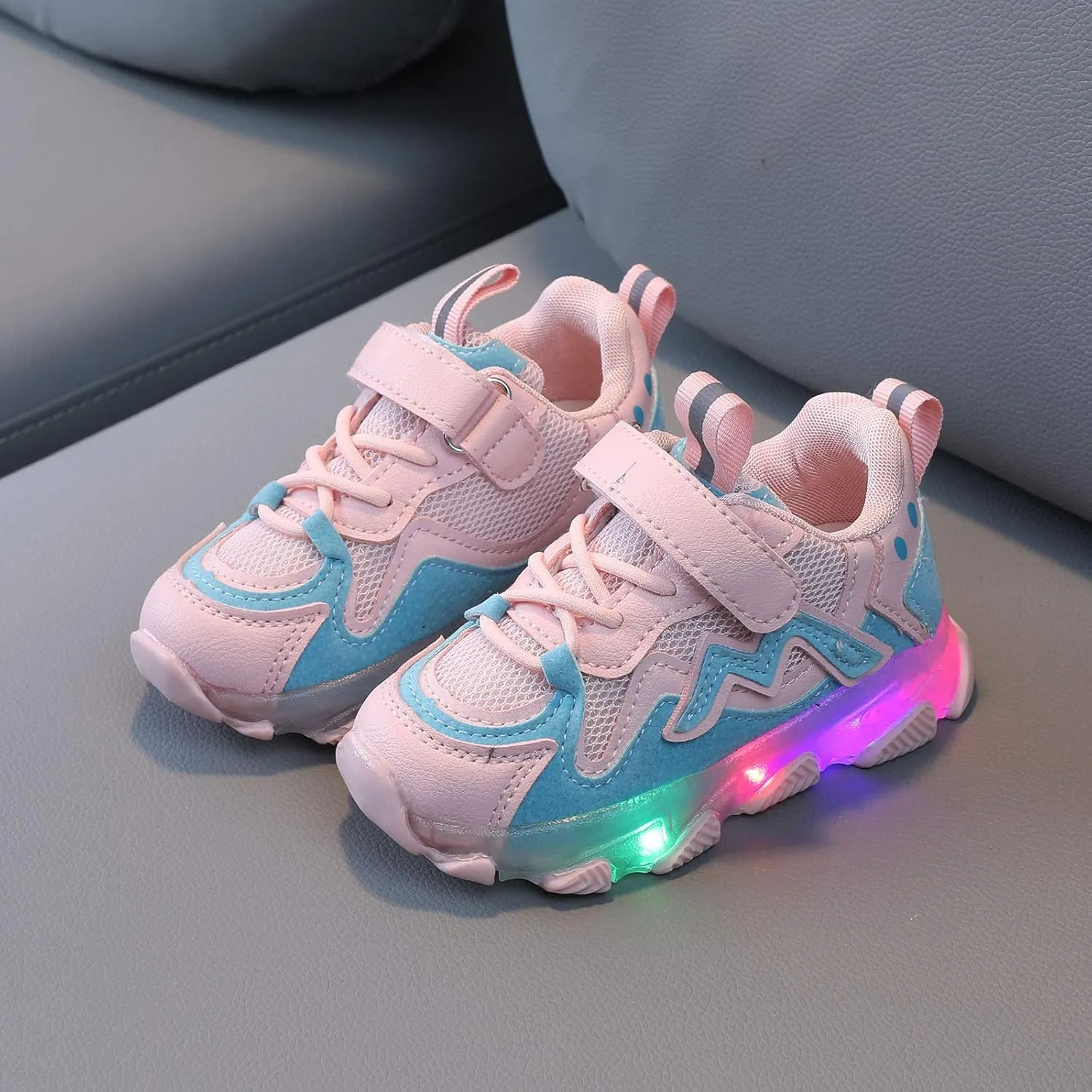 Light Up Shoes for Boys Girls Toddler Flashing Breathable Sport Walking Running Shoes for Kids Baby Sneakers