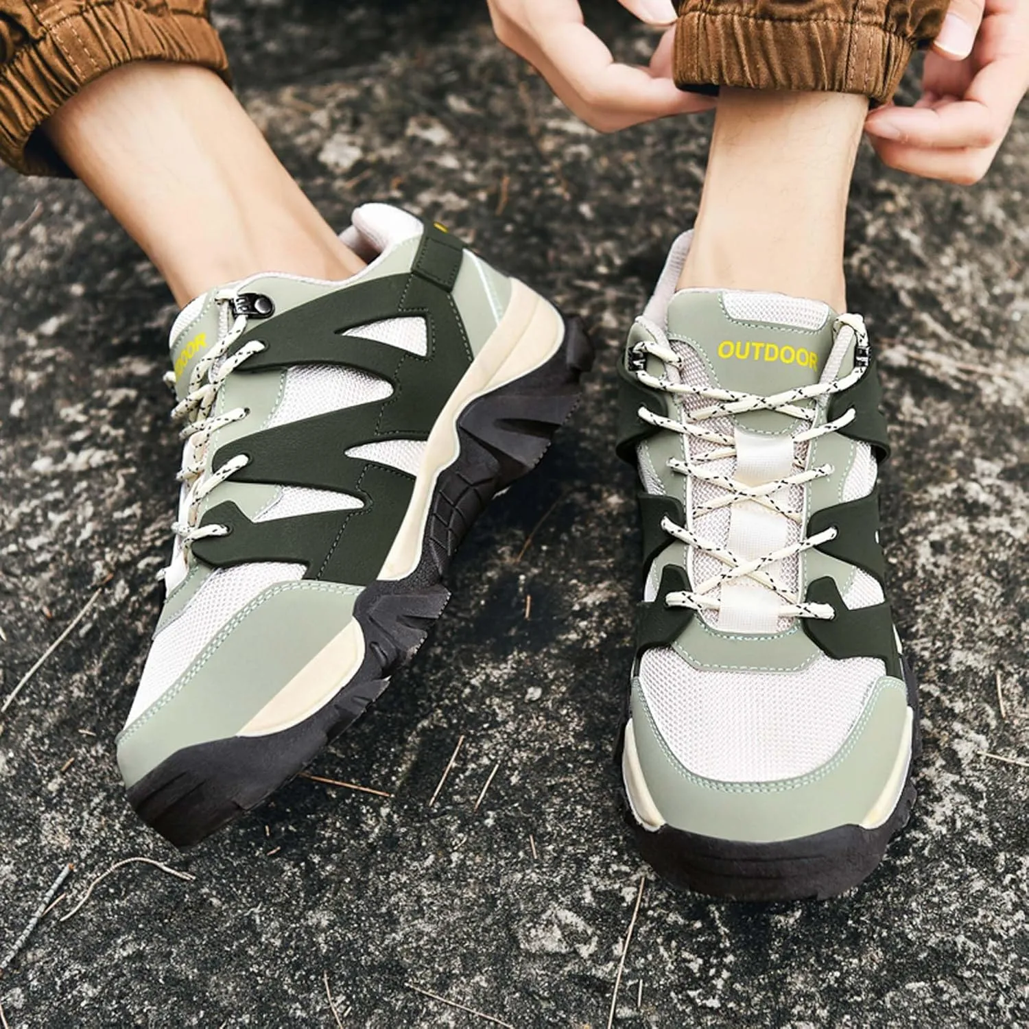 Men's Anti-slip Climbing Shoes Breathable Comfortable Hiking Shoes Outdoor Wearable Outsole Travel Shoes Outdoor Sports Walking Camping Off-road Shoes