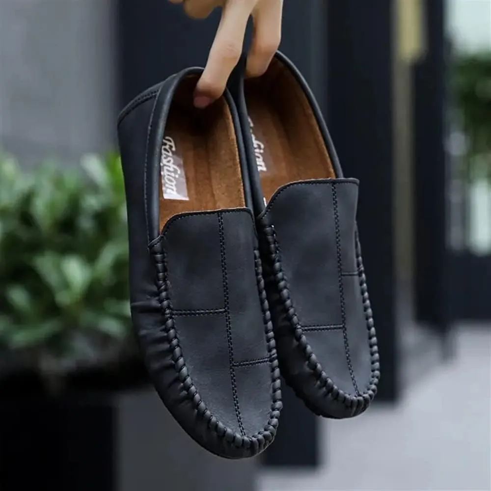New Men's Loafers Shoes Moccasins Shoes Solid Color Patchwork PU Leather Slip Resistant Lightweight Flat Heel Fashion Classic Slip-ons