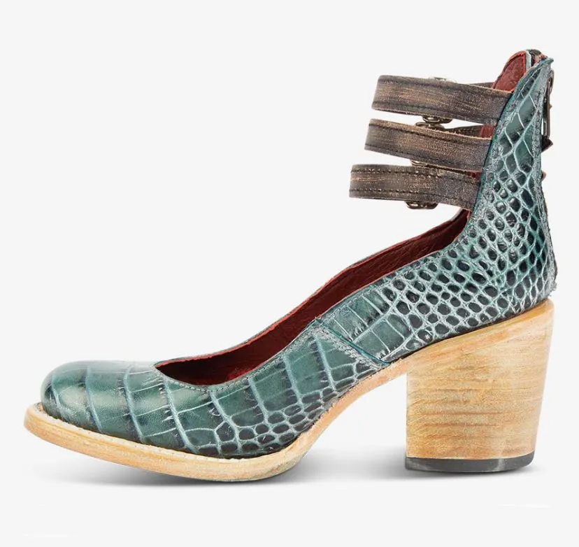 Norah | Vintage Pumps for Women