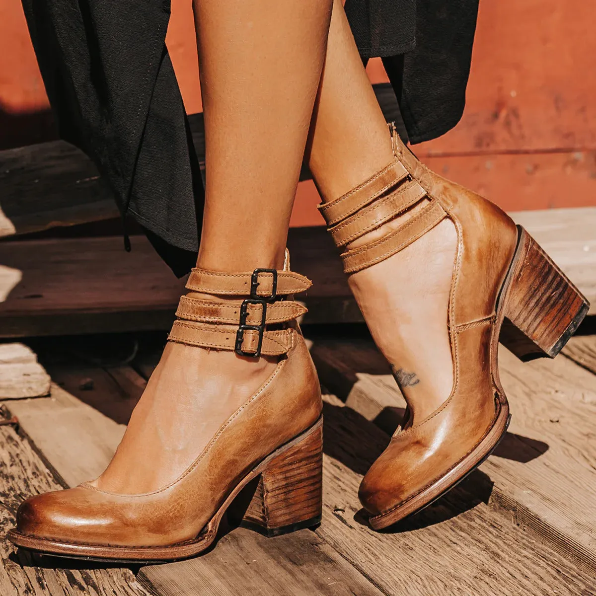 Norah | Vintage Pumps for Women