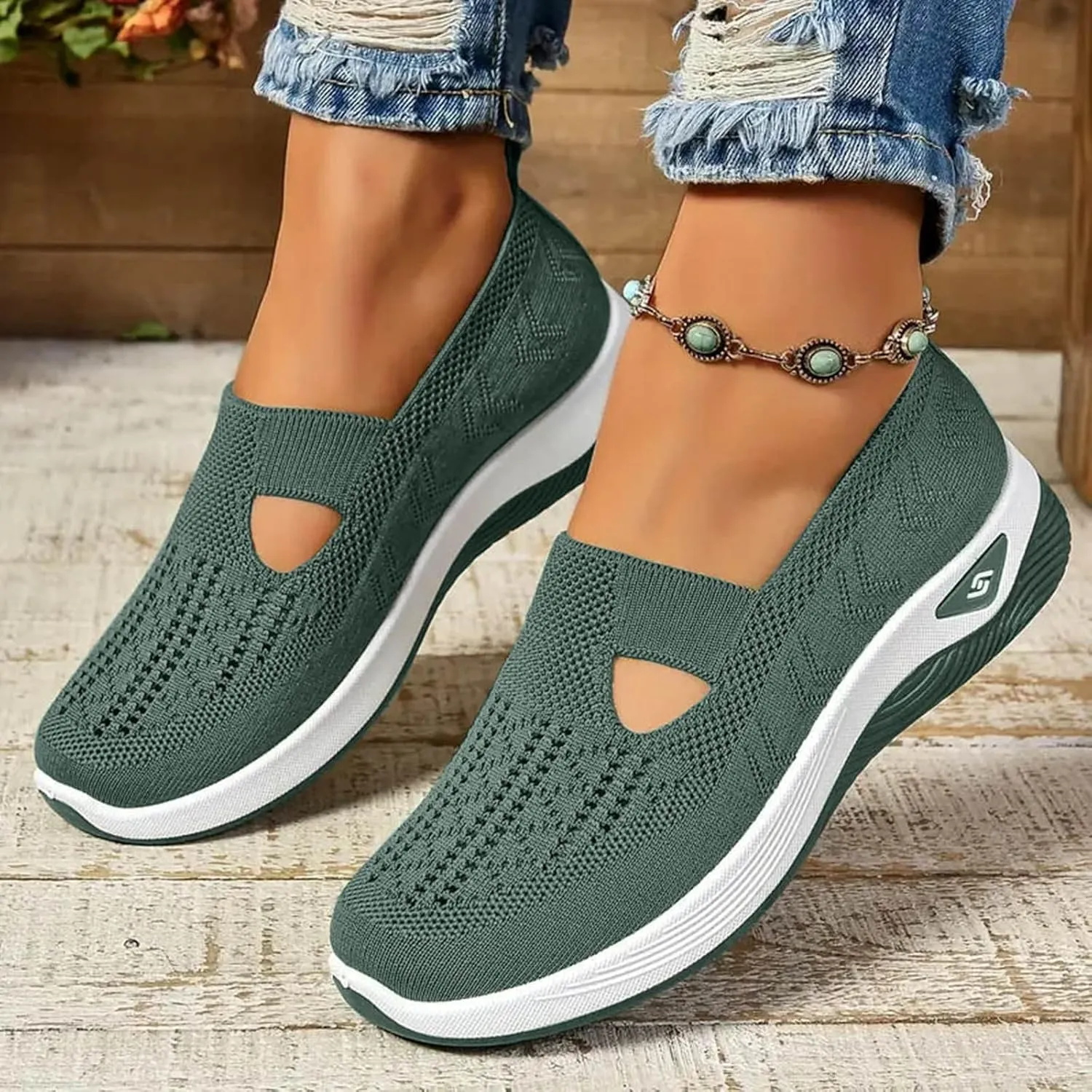 Orthopedic Shoes for Women Wide Width, Women Breathable Mesh Walking Shoes Comfortable Slip on Sneakers, Non Slip Food Service Lightweight Sneaker, Comfort Nurse Shoe Arch Support Sneakers