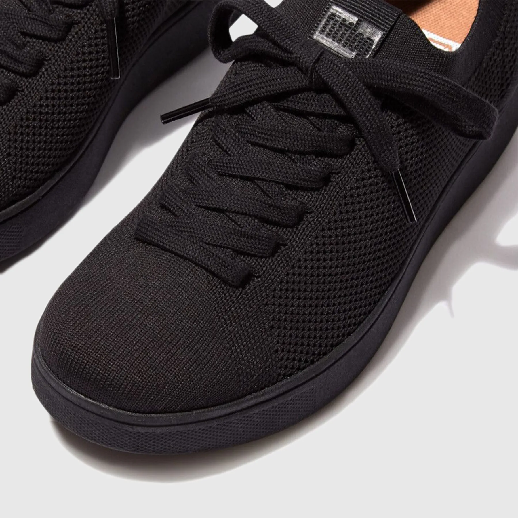 Rally 01 Muti Knit Black Comfort Sneaker
