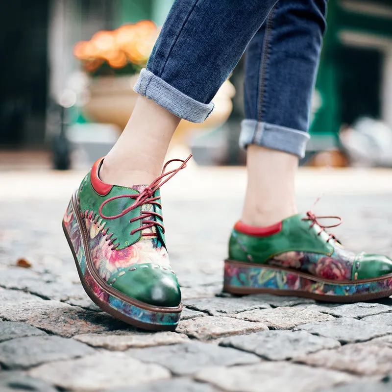 Veltique Laced Adventure Sneakers