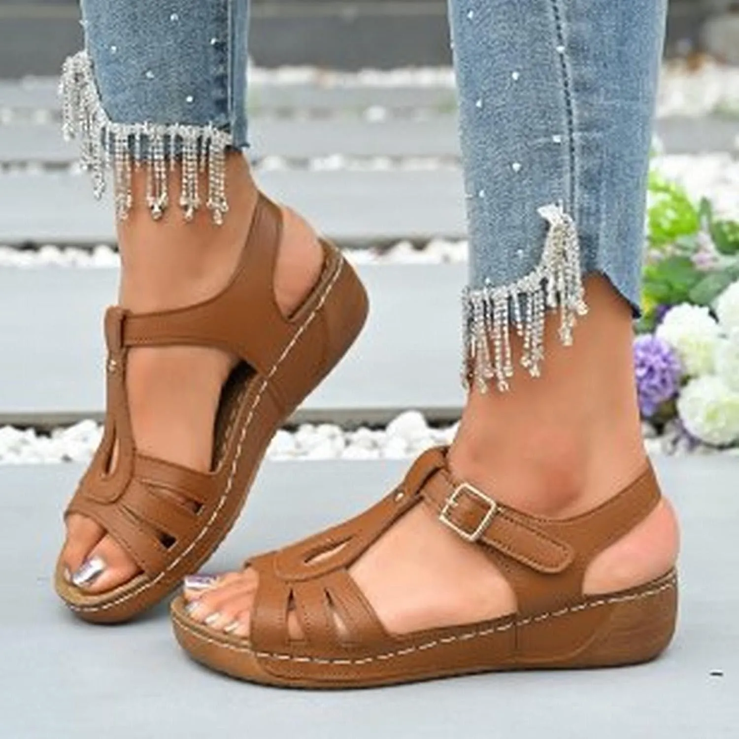 Wedge Sandals for Women 2025 Leather Slip On Beach Sandals Summer Dressy Wide Width T Strap Walking Shoes
