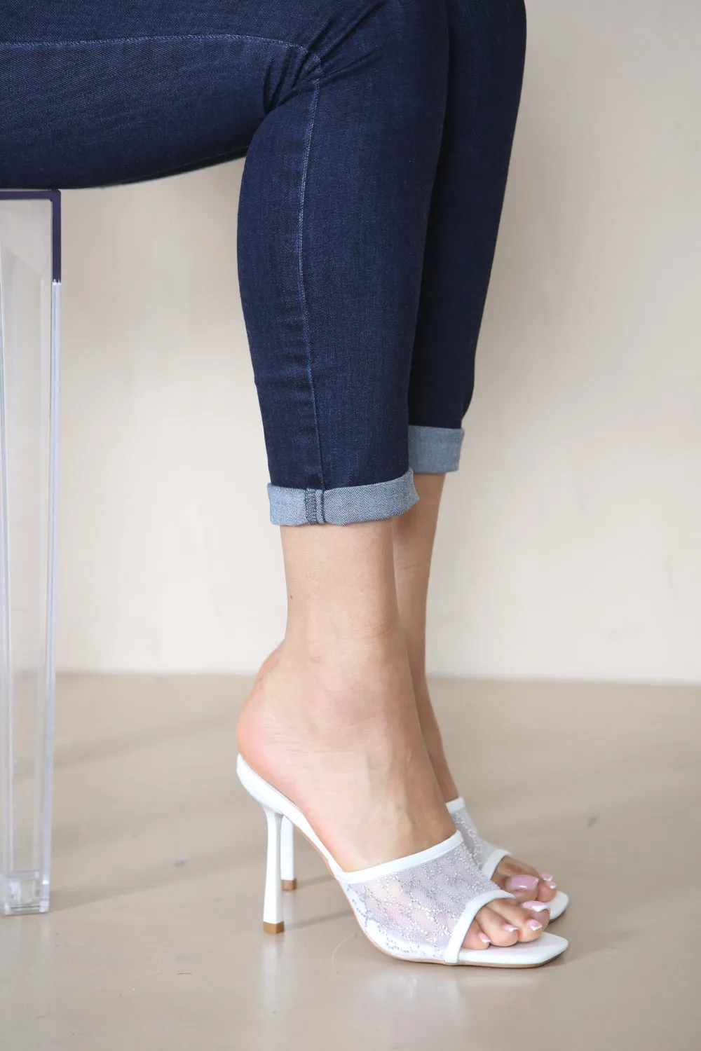 WHITE PU SQUARE TOE MULE HEELS