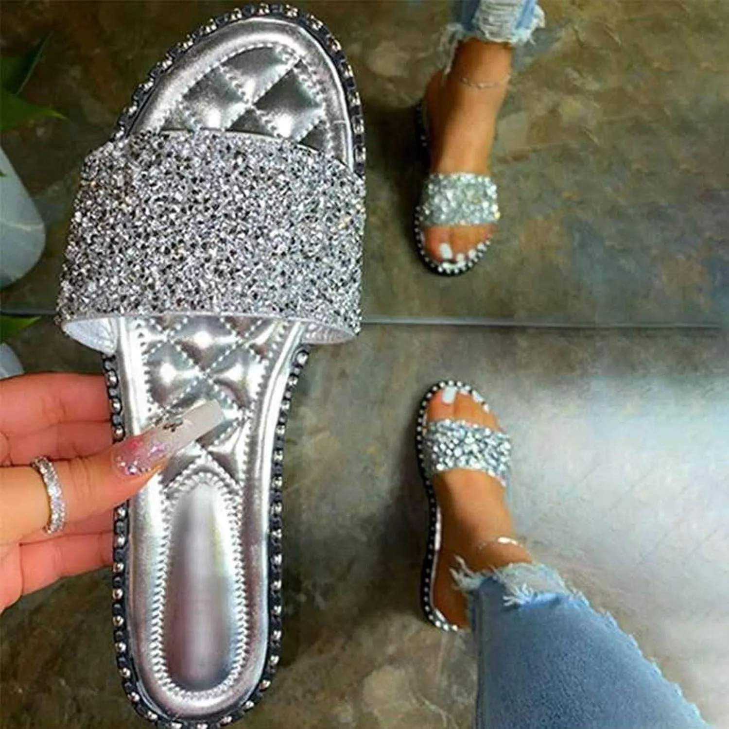 Women's Open Toe Flat Sandals Rhinestone Glitter On Casual Fashion Slippers Summer Beach Slip on Slipper Sandal